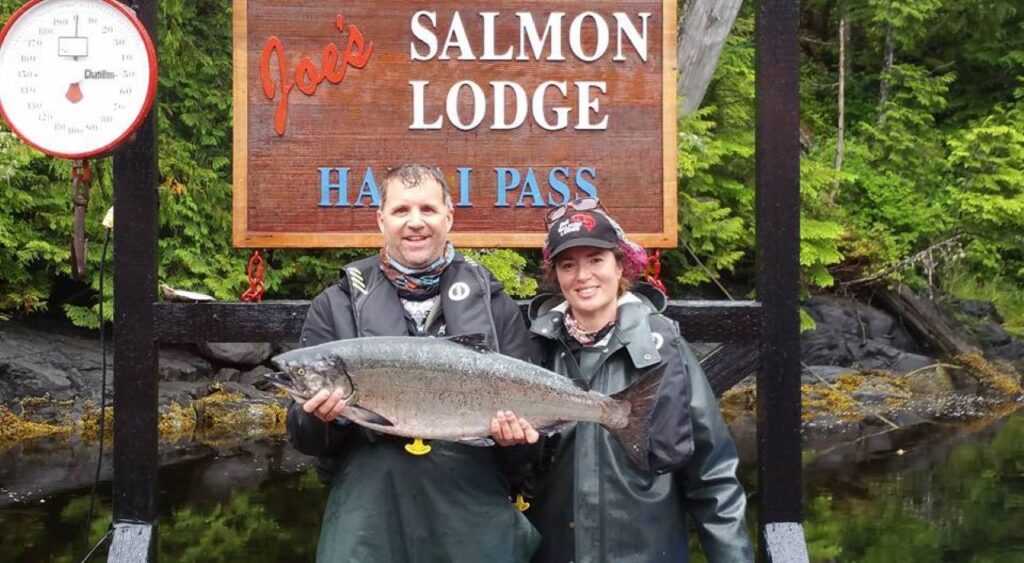 Baiting a Salmon Rod for Salmon in BC